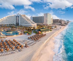 Cancún Playas de arena blanca Turismo en México Cultura mexicana Mar Caribe Buceo en arrecifes de coral Zona Arqueológica El Rey Gastronomía mexicana Vida nocturna en Cancún Zona Hotelera